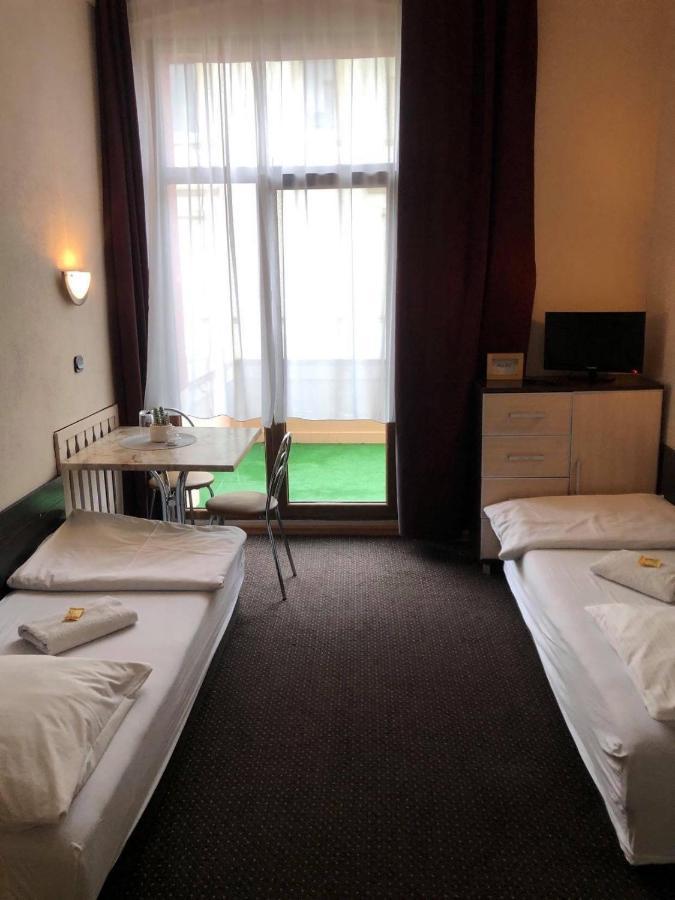 Hotel Gryf Gryfice Esterno foto